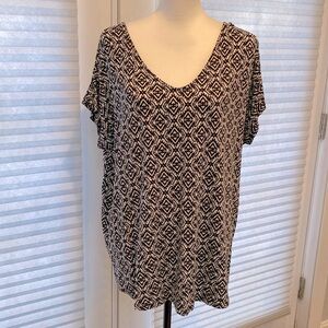 Papermoon Short Sleeve Geometric Top Size 2X